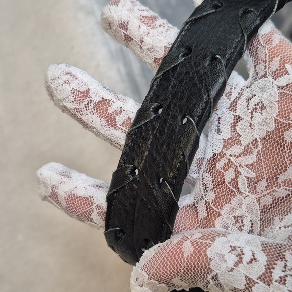 Clever Carriage Company All Leather With Fringe $685 RETAIL - Picture 11 of 17